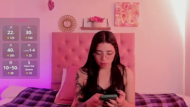 Snapshot of aliice_walker_ chatting on 3, 12, 2024 aliice walker online show from 3, 12, 2024