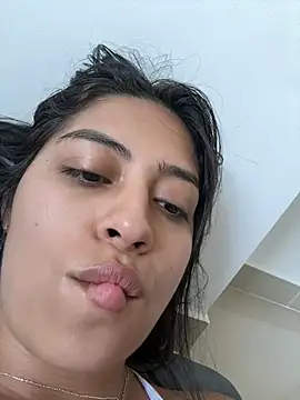 Snapshot of Sophie__Foxxx chatting on 7, 1, 2025 Sophie Foxxx online show from 7, 1, 2025