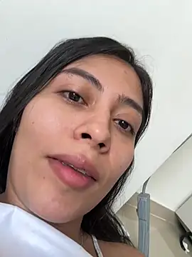 Snapshot of Sophie__Foxxx chatting on 5, 2, 2025 Sophie Foxxx online show from 5, 2, 2025