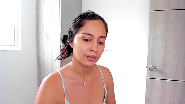 Snapshot of Sophie__Foxxx chatting on 21, 2, 2025 Sophie Foxxx online show from 21, 2, 2025
