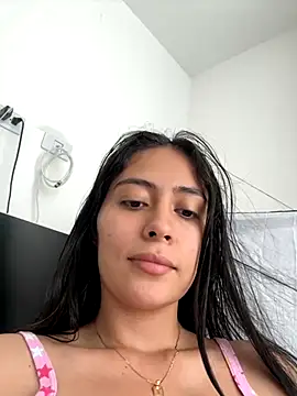 Snapshot of Sophie__Foxxx chatting on 8, 9, 2025 Sophie Foxxx online show from 8, 9, 2025