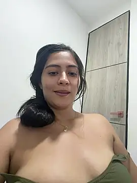 Sophie  Foxxx online show from 15, 6, 2026