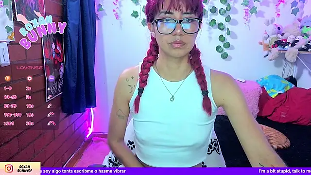 Roxanbunny1 online show from 2, 5, 2026