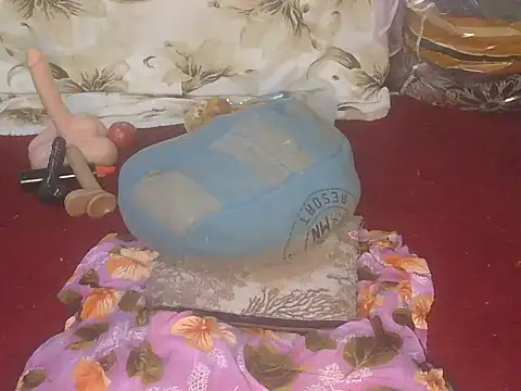 Pretty hazel online show from 28, 5, 2026