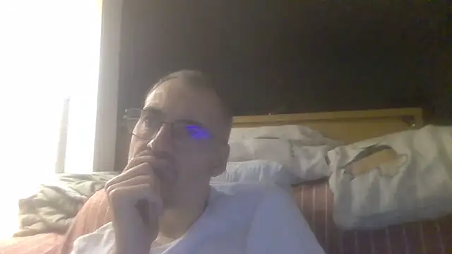 Snapshot of ptitcanard60600 chatting on 21, 9, 2025 ptitcanard60600 online show from 21, 9, 2025