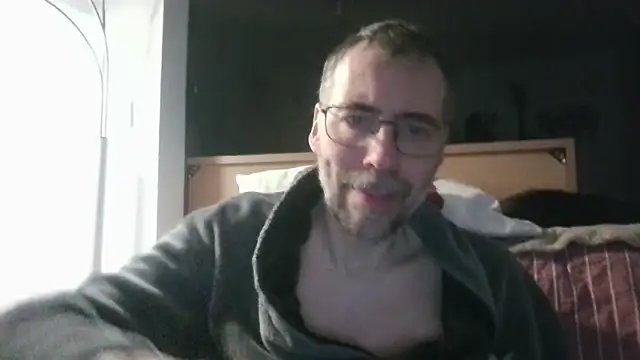 Snapshot of ptitcanard60600 chatting on 31, 3, 2026 ptitcanard60600 online show from 31, 3, 2026