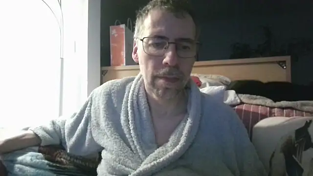 Snapshot of ptitcanard60600 chatting on 4, 4, 2026 ptitcanard60600 online show from 4, 4, 2026