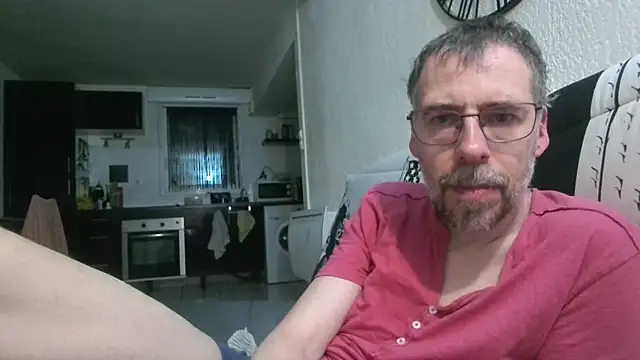 Snapshot of ptitcanard60600 chatting on 21, 4, 2026 ptitcanard60600 online show from 21, 4, 2026