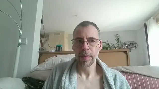Snapshot of ptitcanard60600 chatting on 10, 5, 2026 ptitcanard60600 online show from 10, 5, 2026