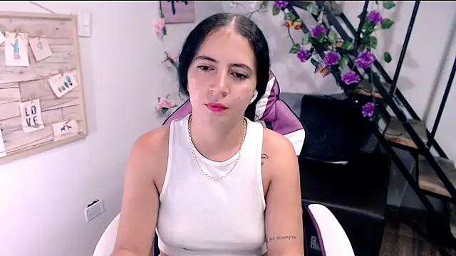 samantha baby  online show from 18, 5, 2026