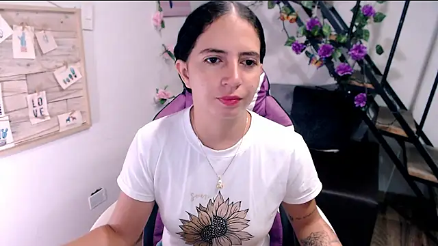 samantha baby  online show from 19, 5, 2026