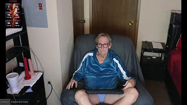 Lusty Kinks online show from 6, 1, 2025