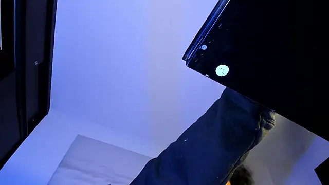 Snapshot of Apotheosis01 chatting on 21, 9, 2025 Apotheosis01 online show from 21, 9, 2025