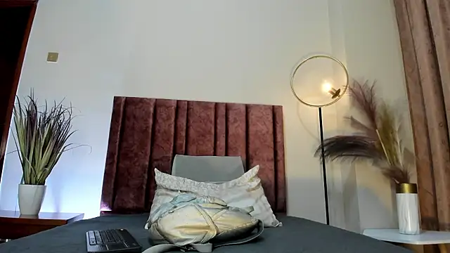 Snapshot of NoraDasilva chatting on 12, 3, 2026 NoraDasilva online show from 12, 3, 2026