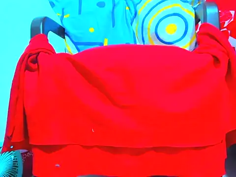 Snapshot of ebony_cristal1 chatting on 12, 10, 2025 ebony cristal1 online show from 12, 10, 2025