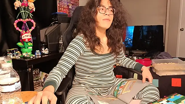 ShinyCherub online show from 6, 2, 2025