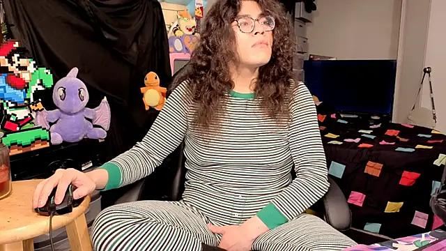 ShinyCherub online show from 15, 12, 2025