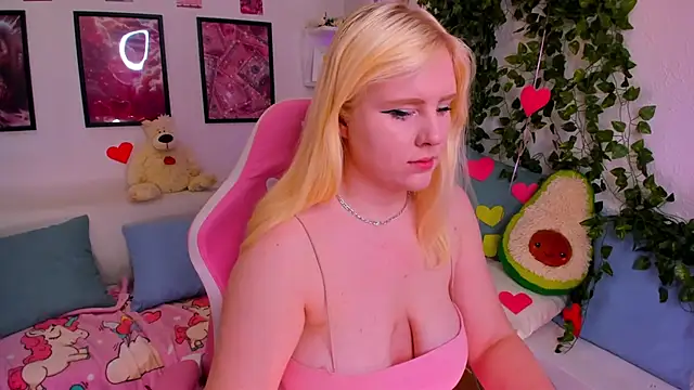 art lovee online show from 31, 3, 2026