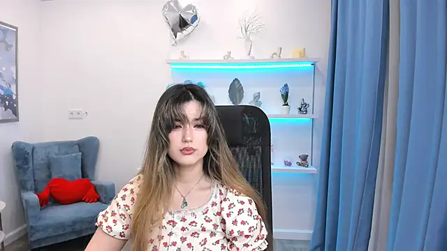 AnneTLi online show from 19, 6, 2026