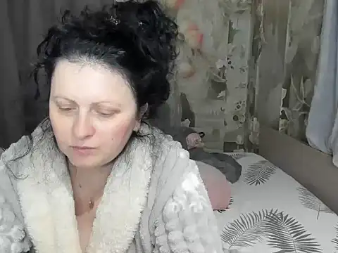 Snapshot of Lillian2 chatting on 15, 1, 2026 Lillian2 online show from 15, 1, 2026