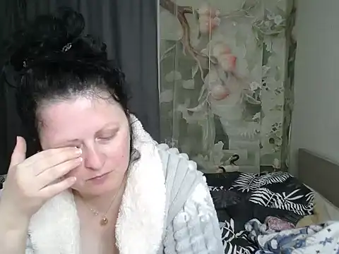 Lillian2 online show from 16, 5, 2026