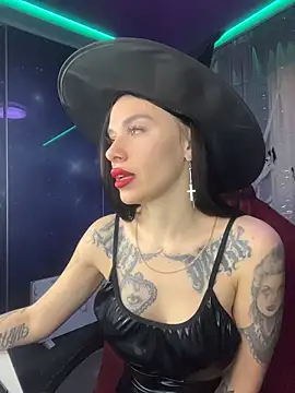 Snapshot of Queen_of_pain chatting on 30, 10, 2025 Queen of pain online show from 30, 10, 2025