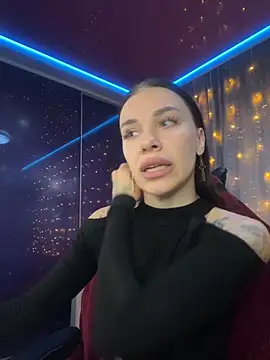 Snapshot of Queen_of_pain chatting on 6, 11, 2025 Queen of pain online show from 6, 11, 2025