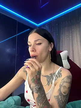 Snapshot of Queen_of_pain chatting on 7, 11, 2025 Queen of pain online show from 7, 11, 2025