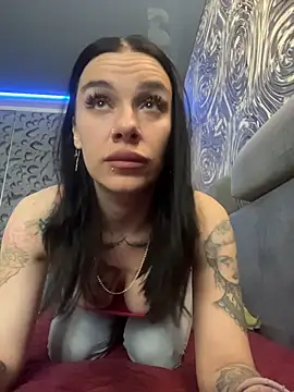 Queen of pain online show from 10, 5, 2026