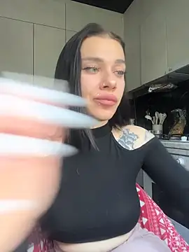Queen of pain online show from 30, 5, 2026