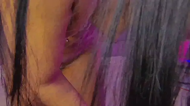 Snapshot of Cosmic_Sia chatting on 4, 2, 2025 Cosmic Sia online show from 4, 2, 2025