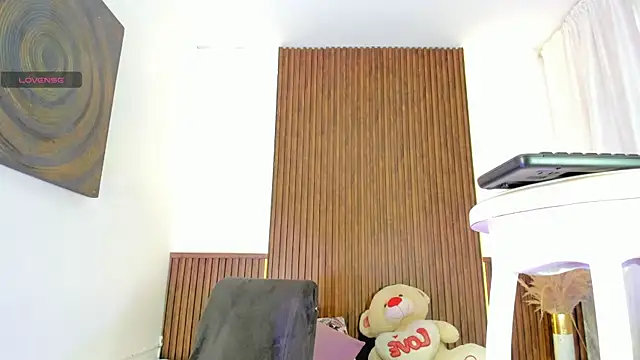 Snapshot of BunnyHotsx chatting on 26, 9, 2025 BunnyHotsx online show from 26, 9, 2025