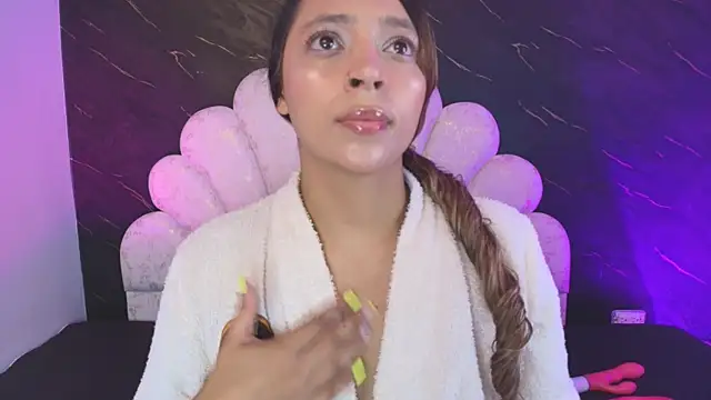  MiaBrown  online show from 5, 5, 2026