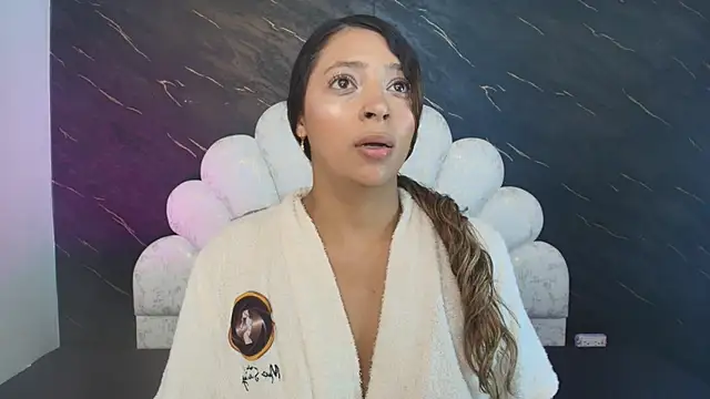 Snapshot of _MiaBrown_ chatting on 30, 5, 2026 MiaBrown online show from 30, 5, 2026