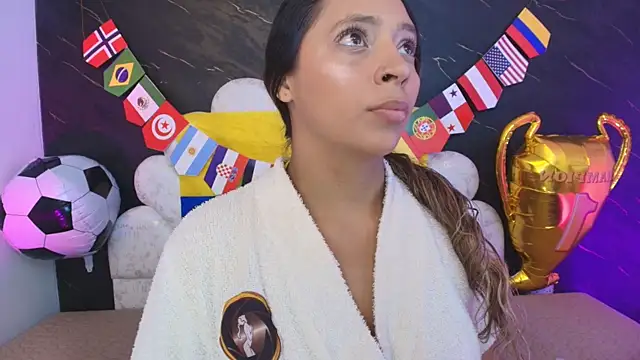 Snapshot of _MiaBrown_ chatting on 27, 6, 2026 MiaBrown online show from 27, 6, 2026
