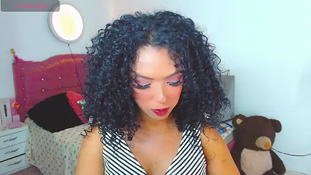 Tanedra collings online show from 9, 5, 2026
