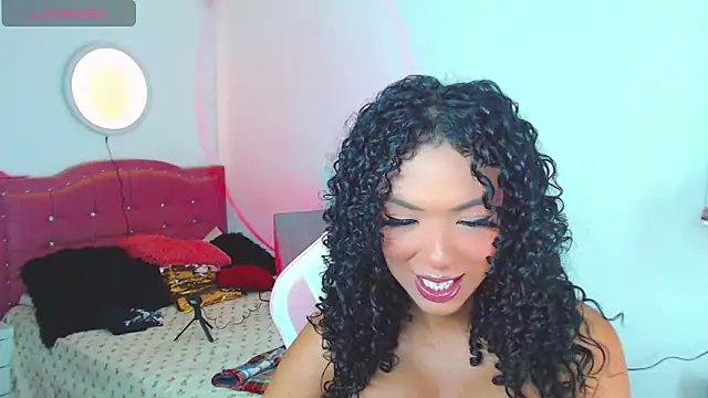 Tanedra collings online show from 11, 5, 2026
