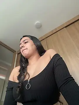 Snapshot of Nicollemays chatting on 26, 2, 2026 Nicollemays online show from 26, 2, 2026