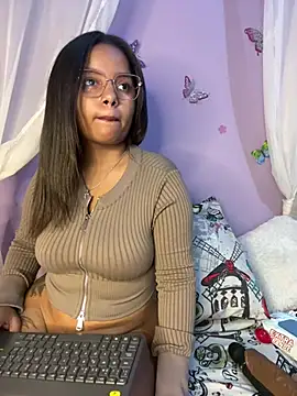 Aleja DANS online show from 24, 4, 2026