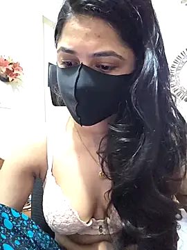 Snapshot of Suvosri chatting on 22, 4, 2026 Suvosri online show from 22, 4, 2026