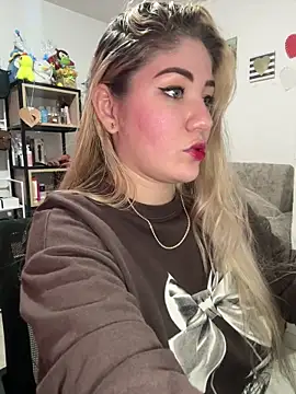 Snapshot of Celestedubois chatting on 6, 4, 2026 Celestedubois online show from 6, 4, 2026