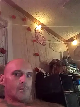 ClydeCan409 online show from 21, 7, 2026