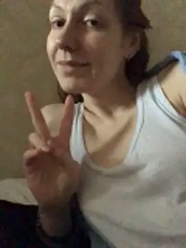  Sweet Love  online show from 8, 5, 2026