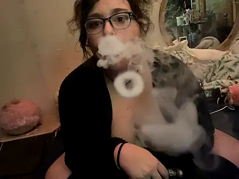Snapshot of MarcyFlower chatting on 22, 10, 2025 MarcyFlower online show from 22, 10, 2025