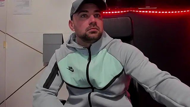 Snapshot of DuncanStone chatting on 8, 3, 2026 DuncanStone online show from 8, 3, 2026