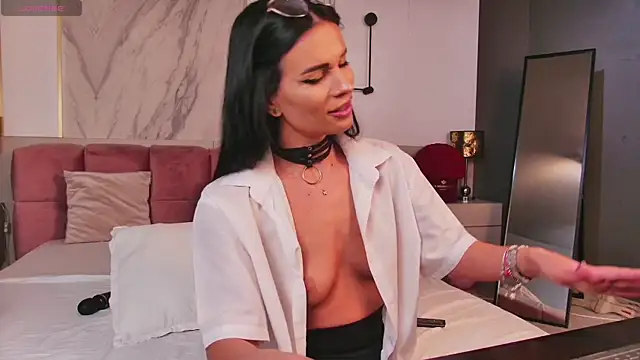 Snapshot of EllaViceX chatting on 3, 2, 2025 EllaViceX online show from 3, 2, 2025