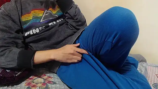 Alexdelarge323 online show from 20, 1, 2025