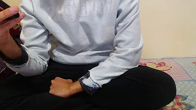 Alexdelarge323 online show from 11, 2, 2025