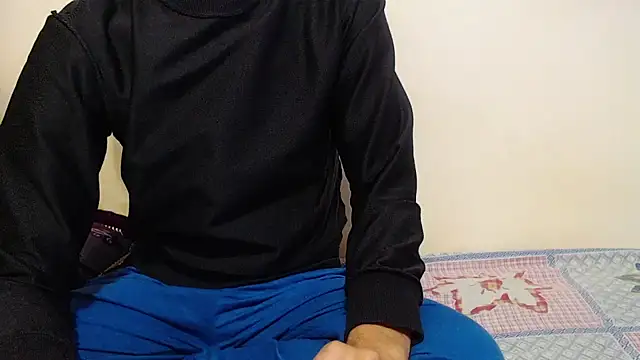 Alexdelarge323 online show from 14, 2, 2025