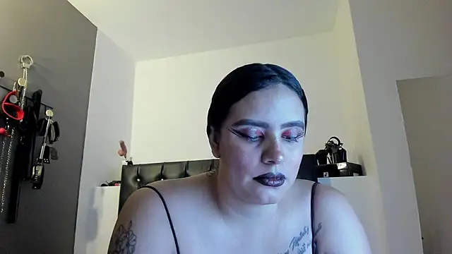 Snapshot of MariaGaitan chatting on 25, 2, 2025 MariaGaitan online show from 25, 2, 2025